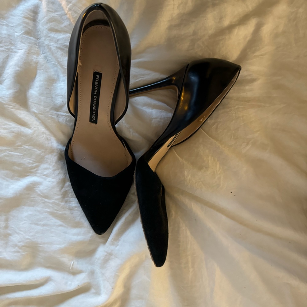 Vintage French Connection Pumps